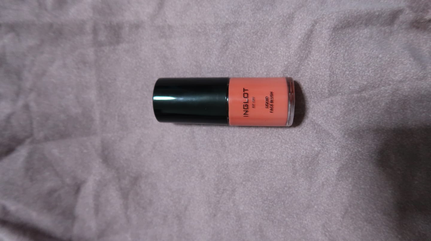 Customer photo review of Liquid Face Blush