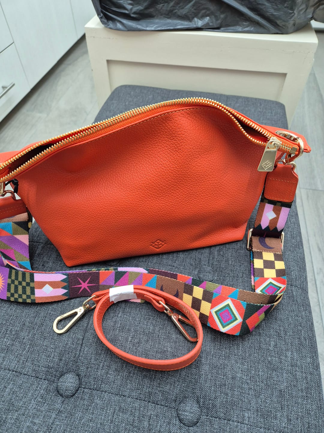 Customer photo review of Crossbody Leonora Tangerine - 2 Straps