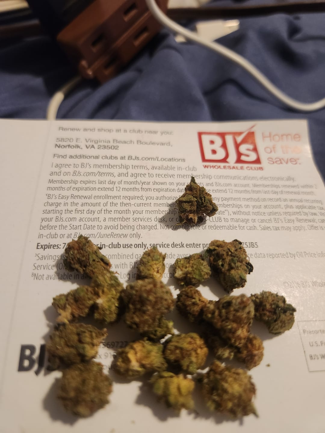 Customer photo review of Cheap THCA Smalls Quarter Pound