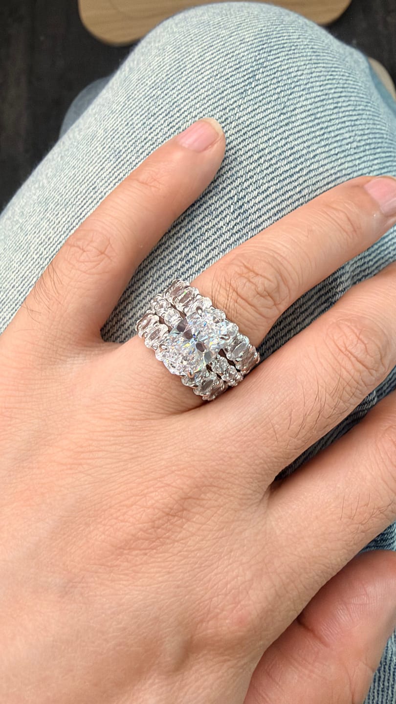 Customer photo review of 3PC 4.0Ct Oval Cut Ring with Full Eternity Oval Cut Band Statement Ring Sets