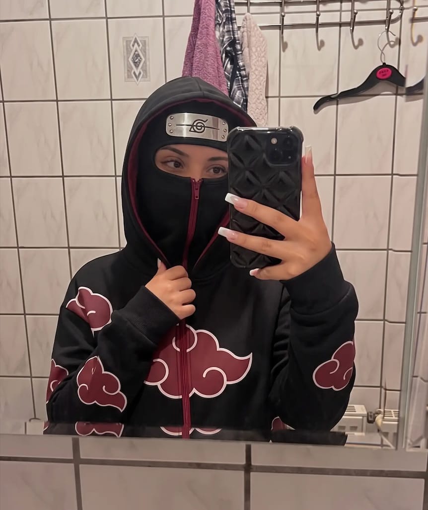 Customer photo review of Naruto İtachi Hırka