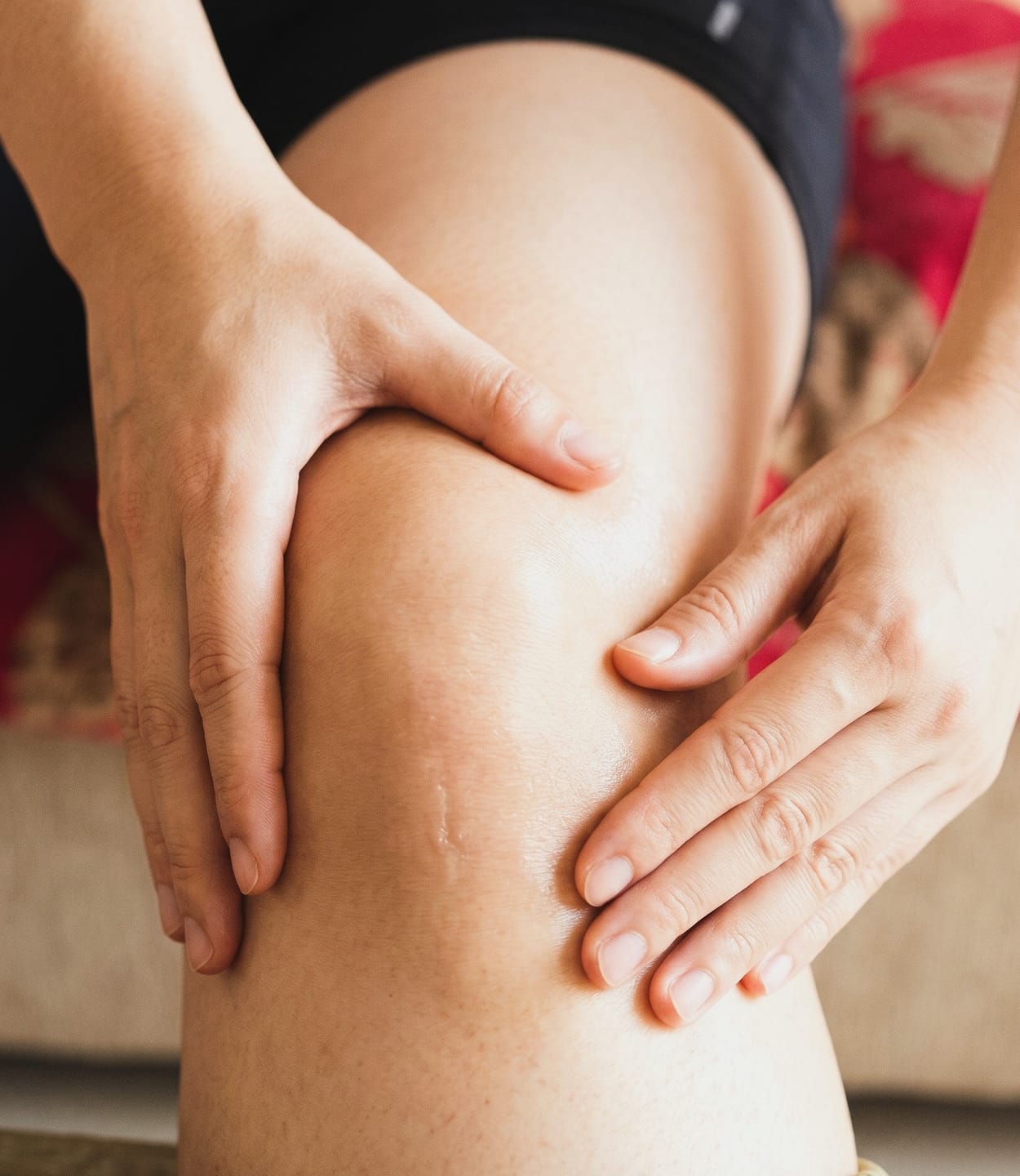 Customer photo review of BeeVita crema para bienestar articular en rodillas, codos y hombros.
