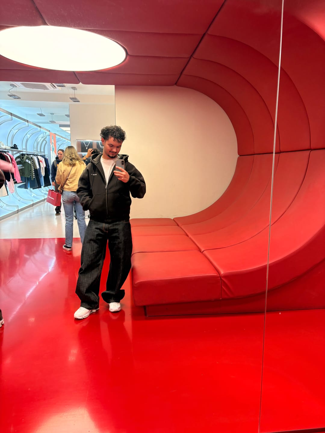 Customer photo review of Balloon Pants Raw Denim Blue