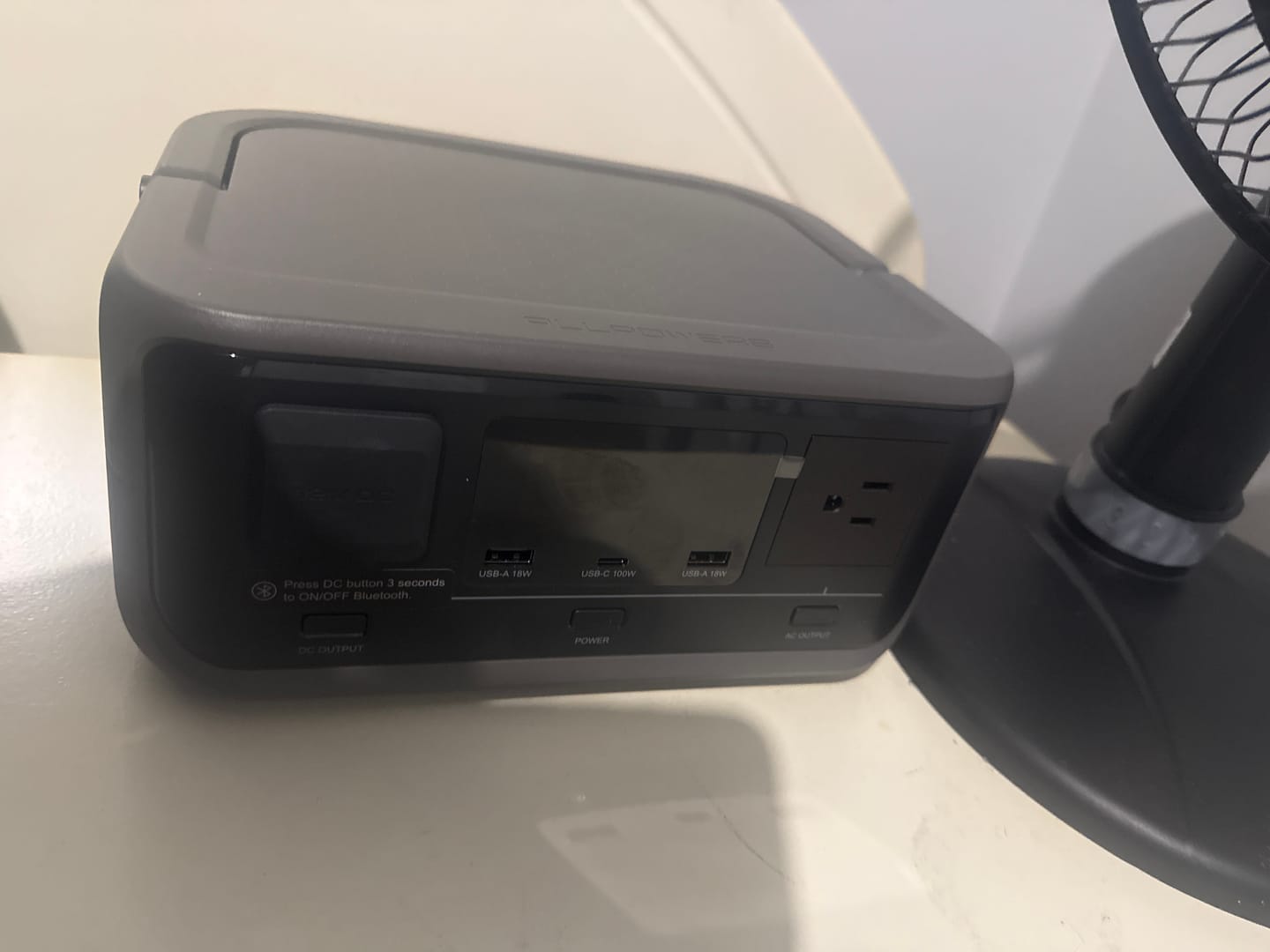 Customer photo review of ALLPOWERS VOLIX P300 Portable Power Station 300W 256Wh
