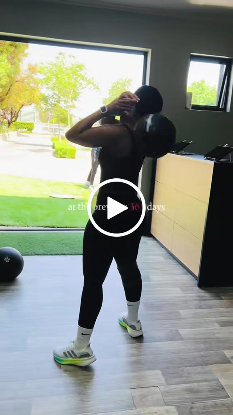 Customer video review of Two Pieces Butt Shaping Activewear Sets