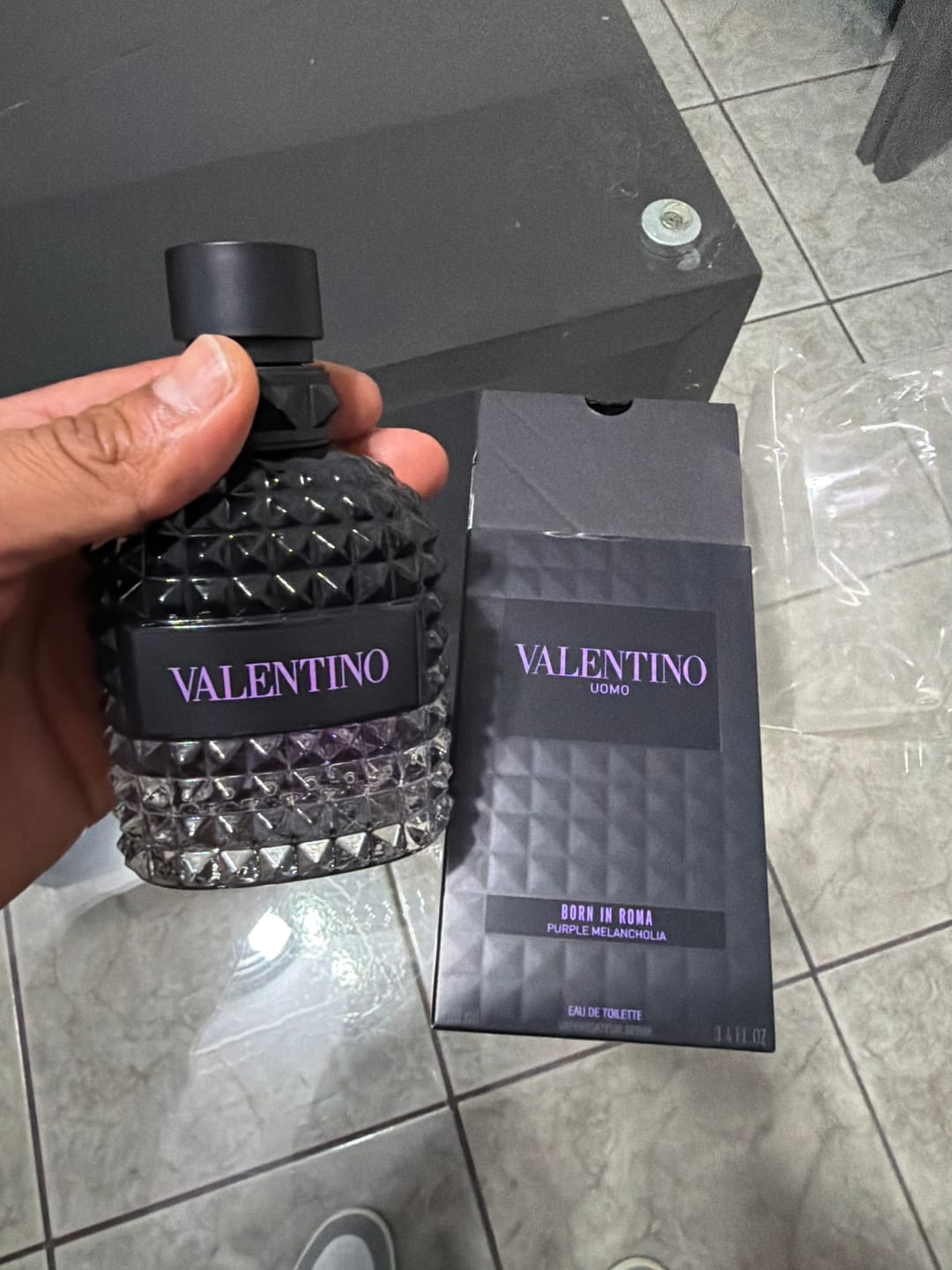 Customer photo review of Perfume Valentino Uomo Born in Roma Purple Melancholia 100ML EDT