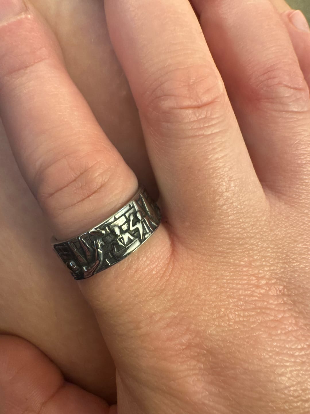 Customer photo review of "Farewell Kiss" Ring | Half Width | 925. or Stainless Steel GOLD PLATED