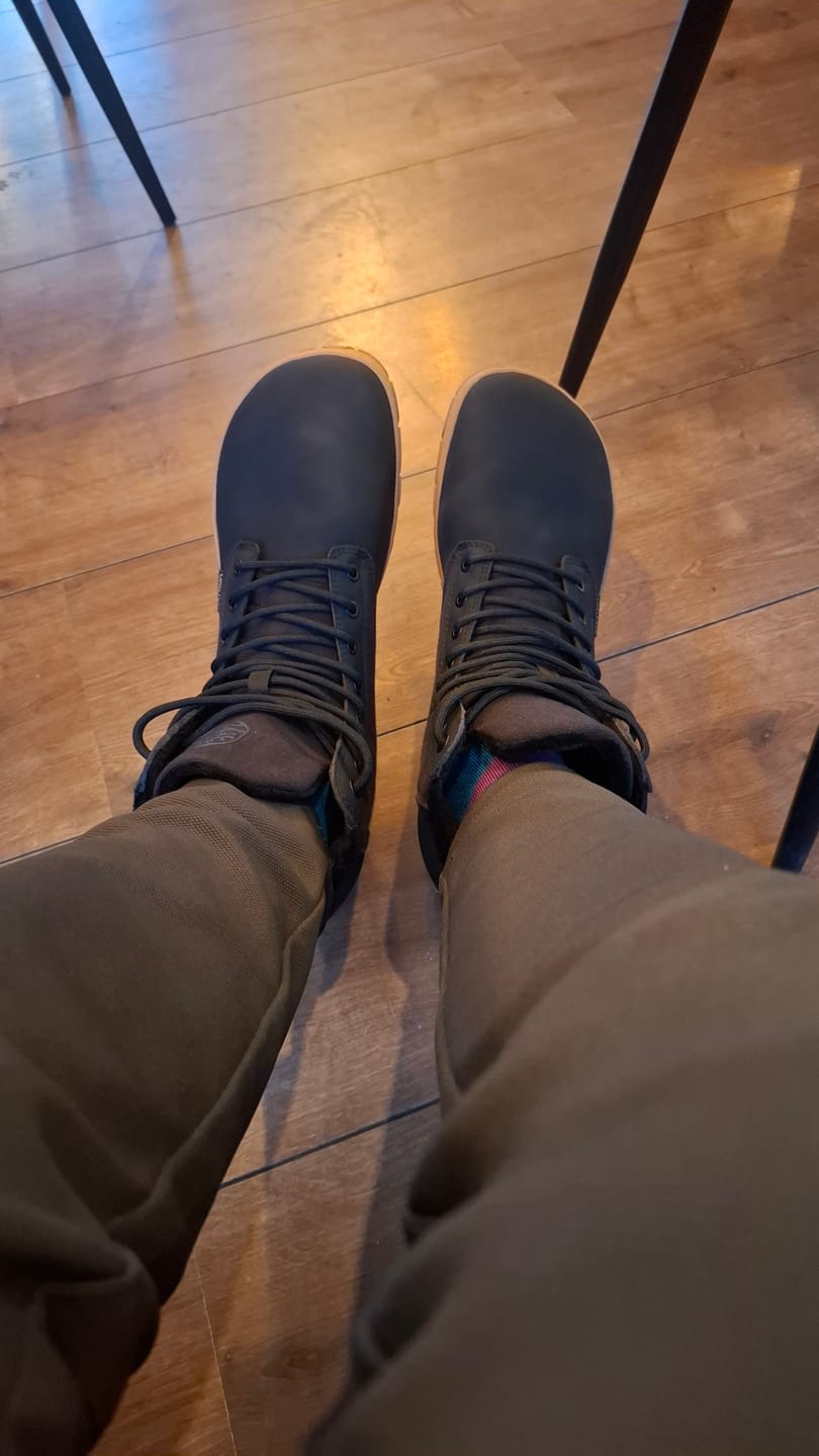 Customer photo review of Vaistoa Hurmos 3 | Casual Winter Barefoot Boots