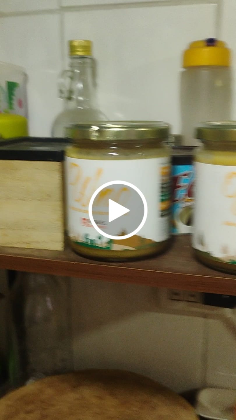Customer video review of Miel de Ulmo 515 grs