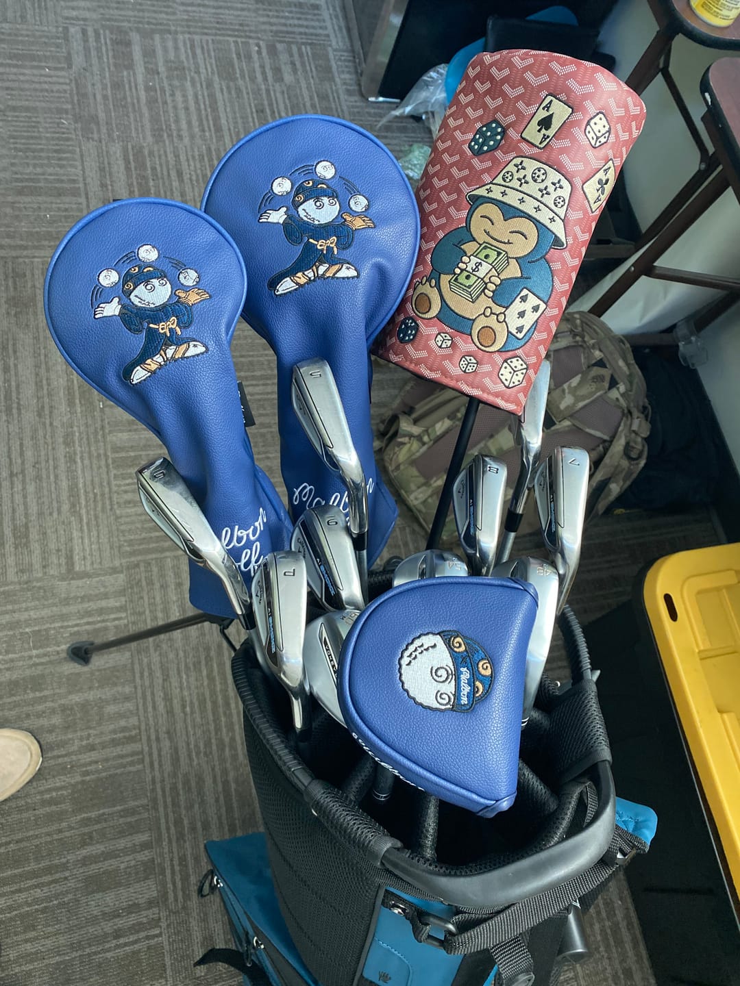 Customer photo review of EARTH SEALED Hybrid Stand 14: Blue Jay