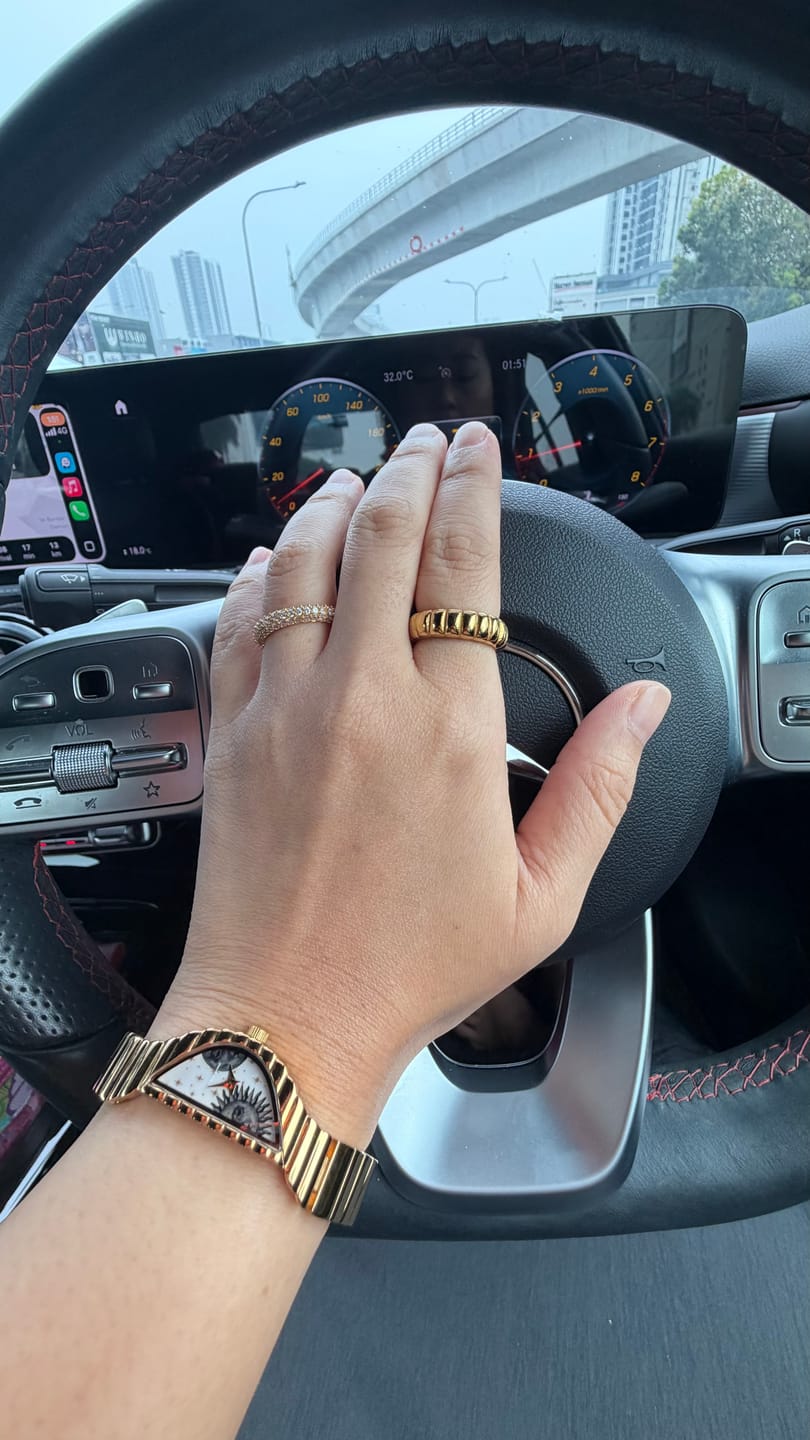 Customer photo review of FIRST QUARTER CLASSIC WATCH