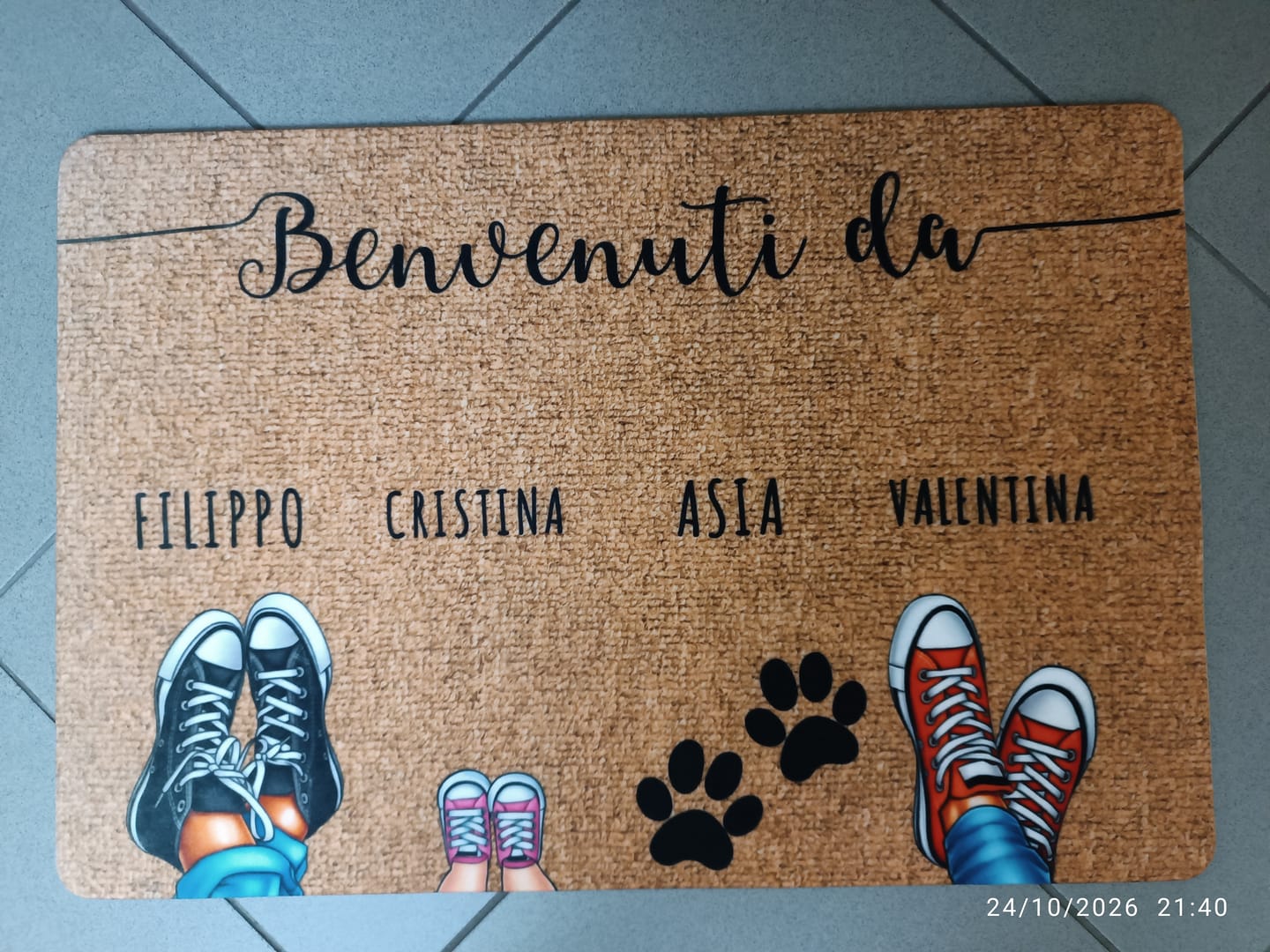 Customer photo review of Zerbino personalizzato - Scarpe e zampe