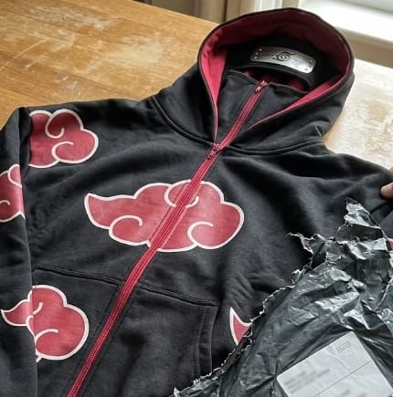 Customer photo review of Naruto İtachi Hırka