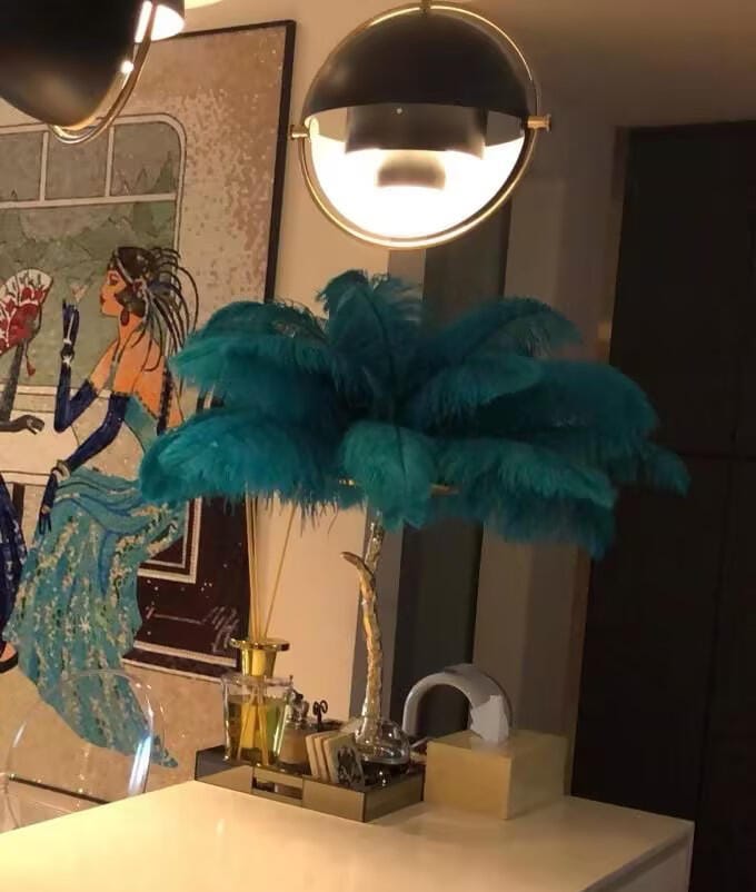 Customer photo review of Ostrich Feather Table Lamp, Hand Dyed, Brass Base, 3 Light, 75 cm
