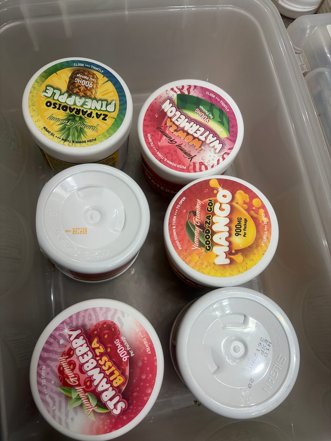 Customer photo review of 900MG Yummy Gummy D9