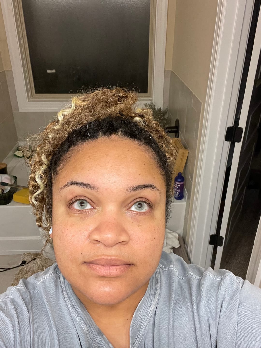 Customer photo review of Hidrocor Quartz Blue Gray Prescription Colored Contact Lenses