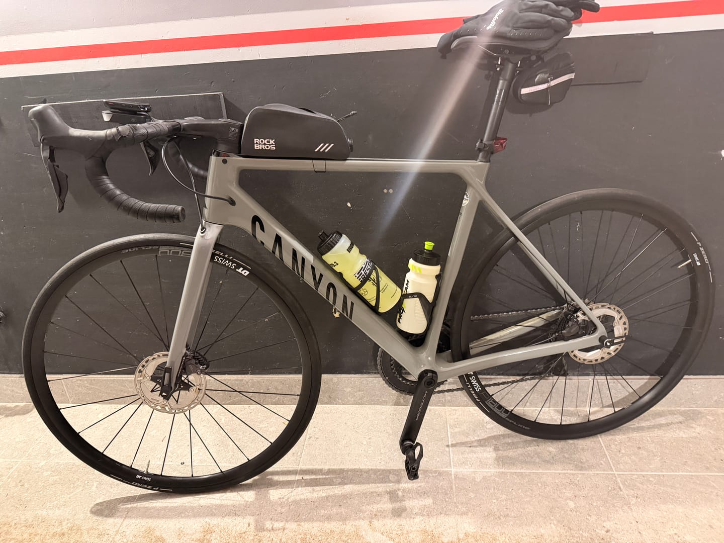 Customer photo review of 100% Wodoodporna Torba Na Ramę Roweru 0,9 L - AS-172