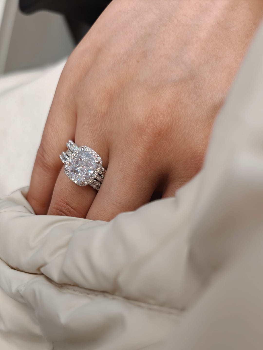 Customer photo review of Gorgeous Halo 4.0Ct Cushion Cut Women's Wedding Set In Sterling Silver