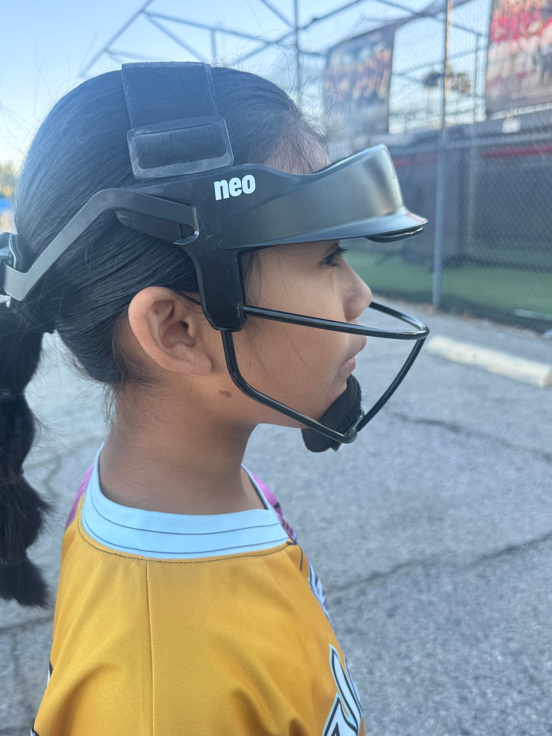 Customer photo review of NEO Softball Fielder's Mask