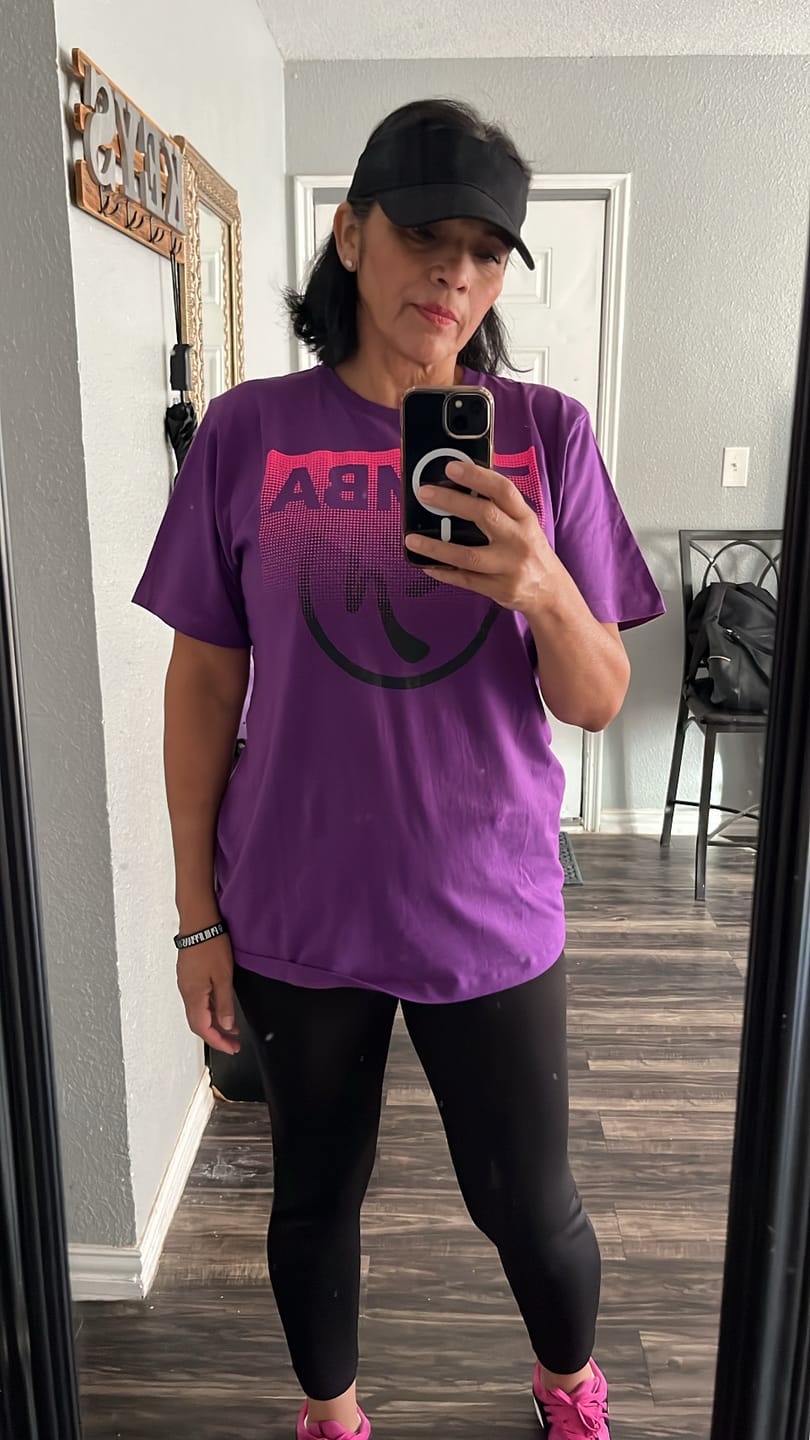 Customer photo review of Electric Feel Unisex Tees 12PK
