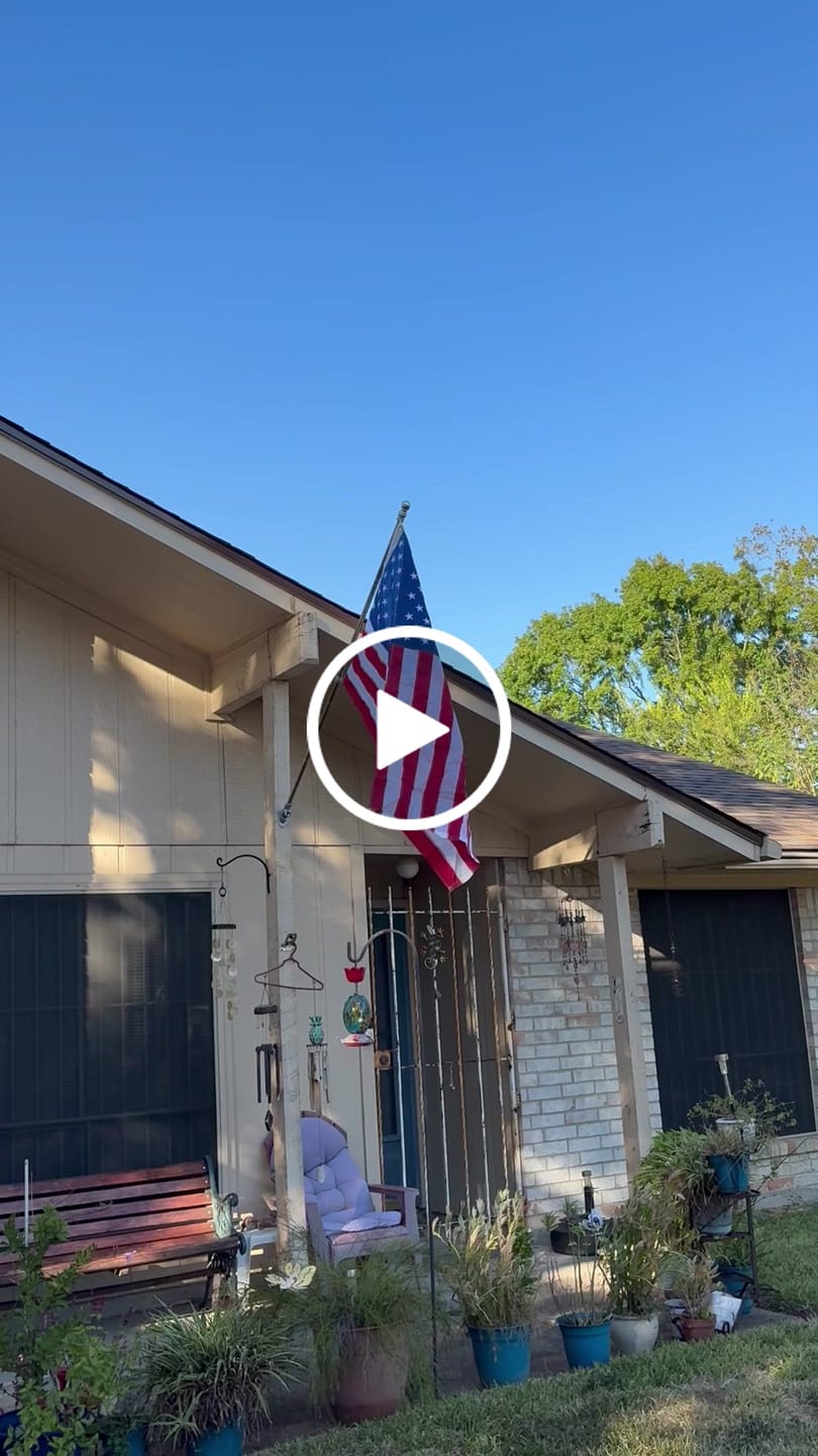 Customer video review of 3' x 5' American Flag Set