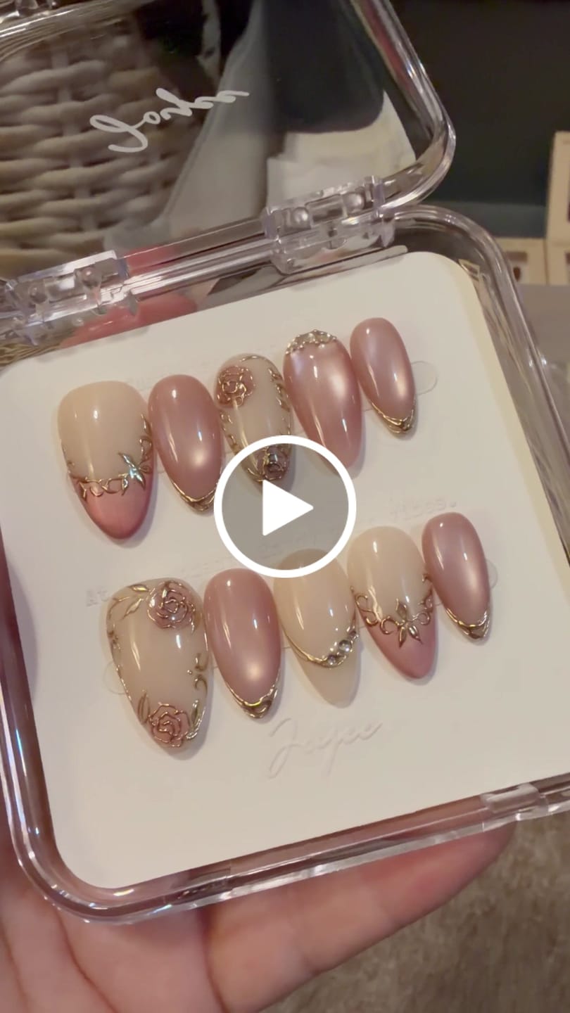 Customer video review of Rose-Théâtre Noir