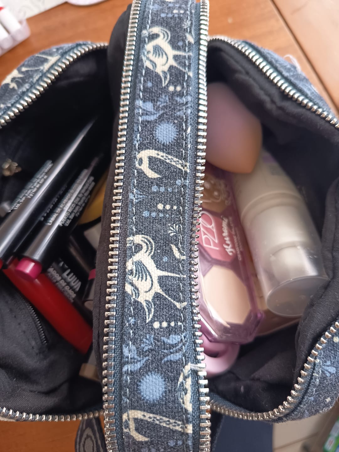 Customer photo review of Estuche Doble Compartimiento