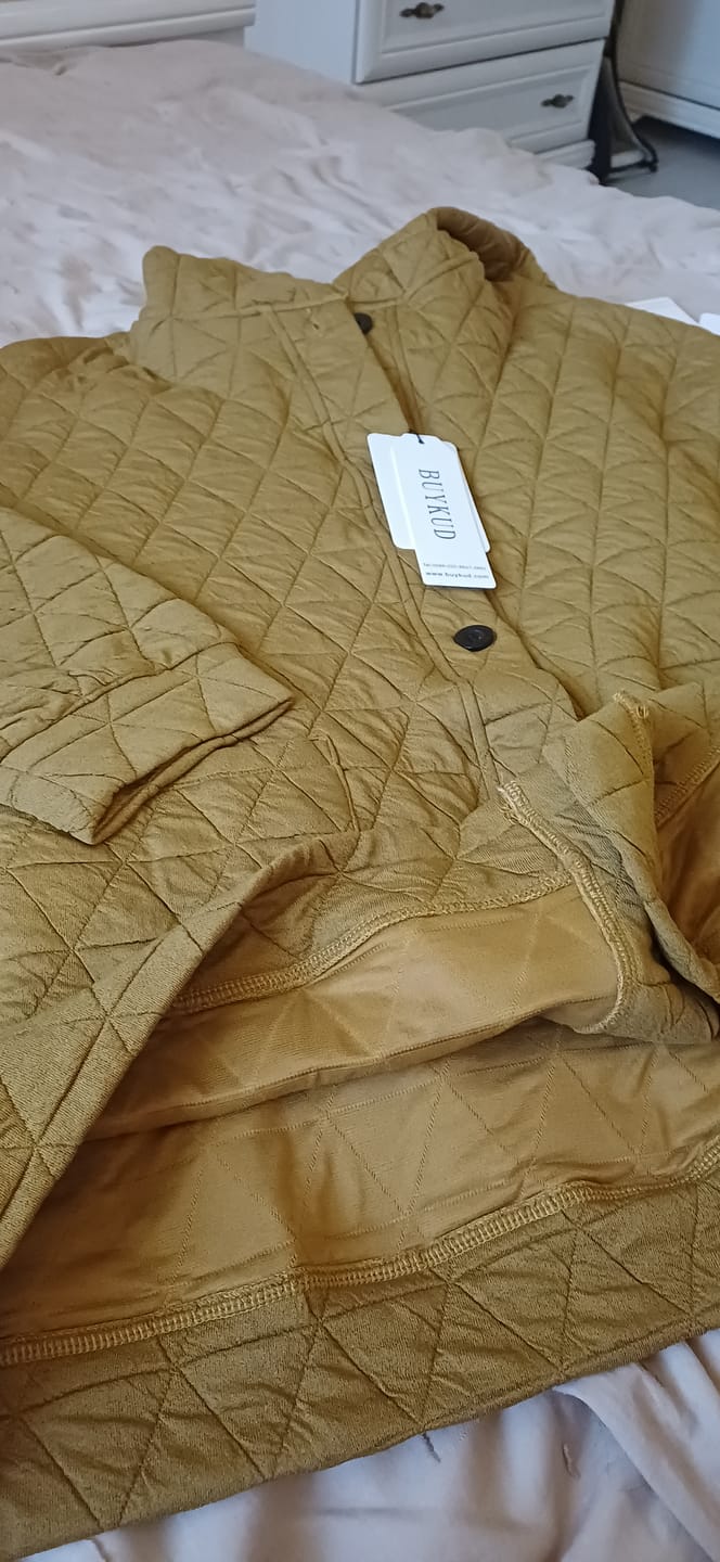 Customer photo review of Plus Size Women Winter Casual Button Pocket Hooded Coat