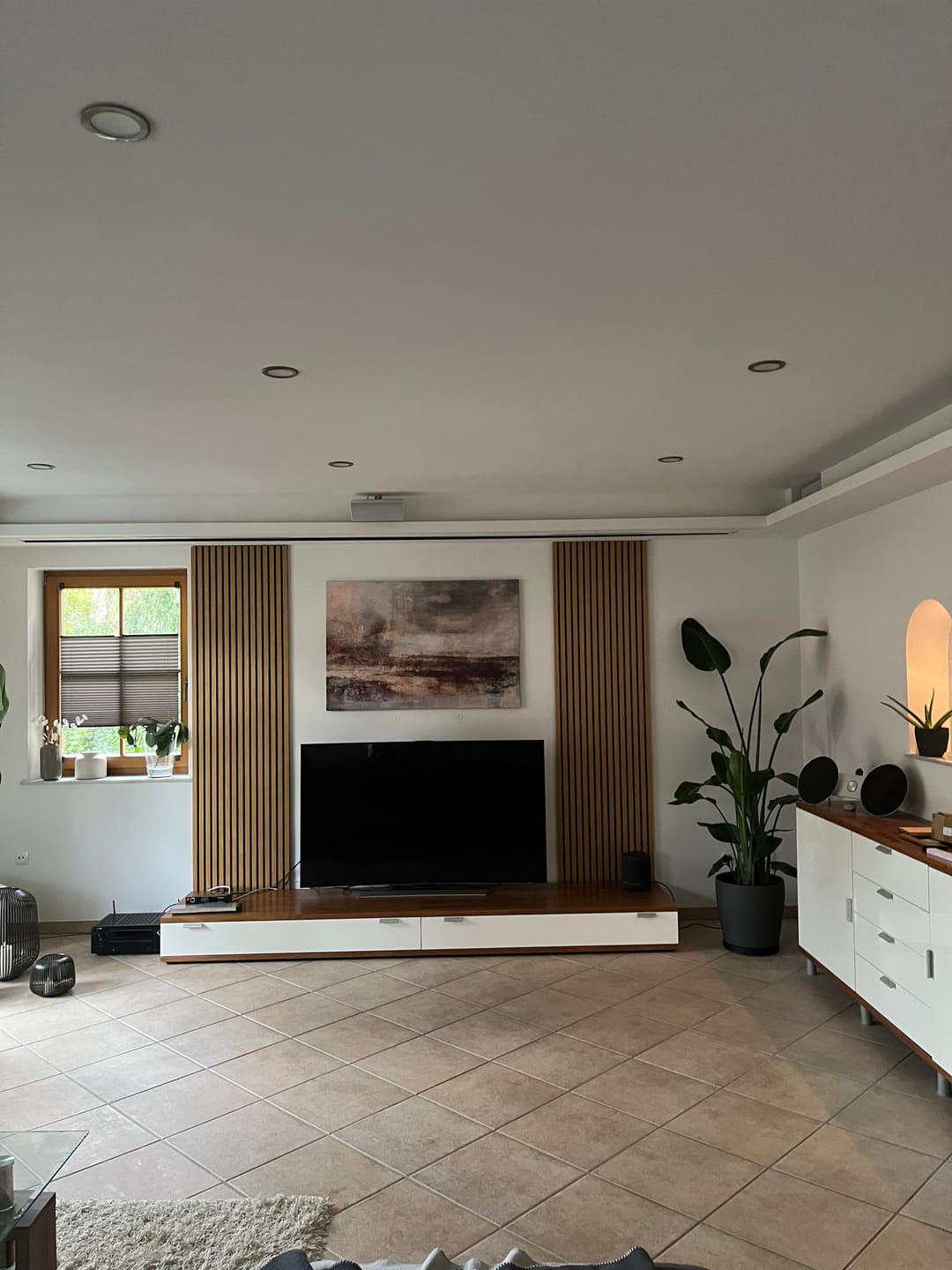 Customer photo review of Akustikpaneele Rustikale Eiche | 240 cm x 60 cm | Dreiseitig Echtholzfurnier