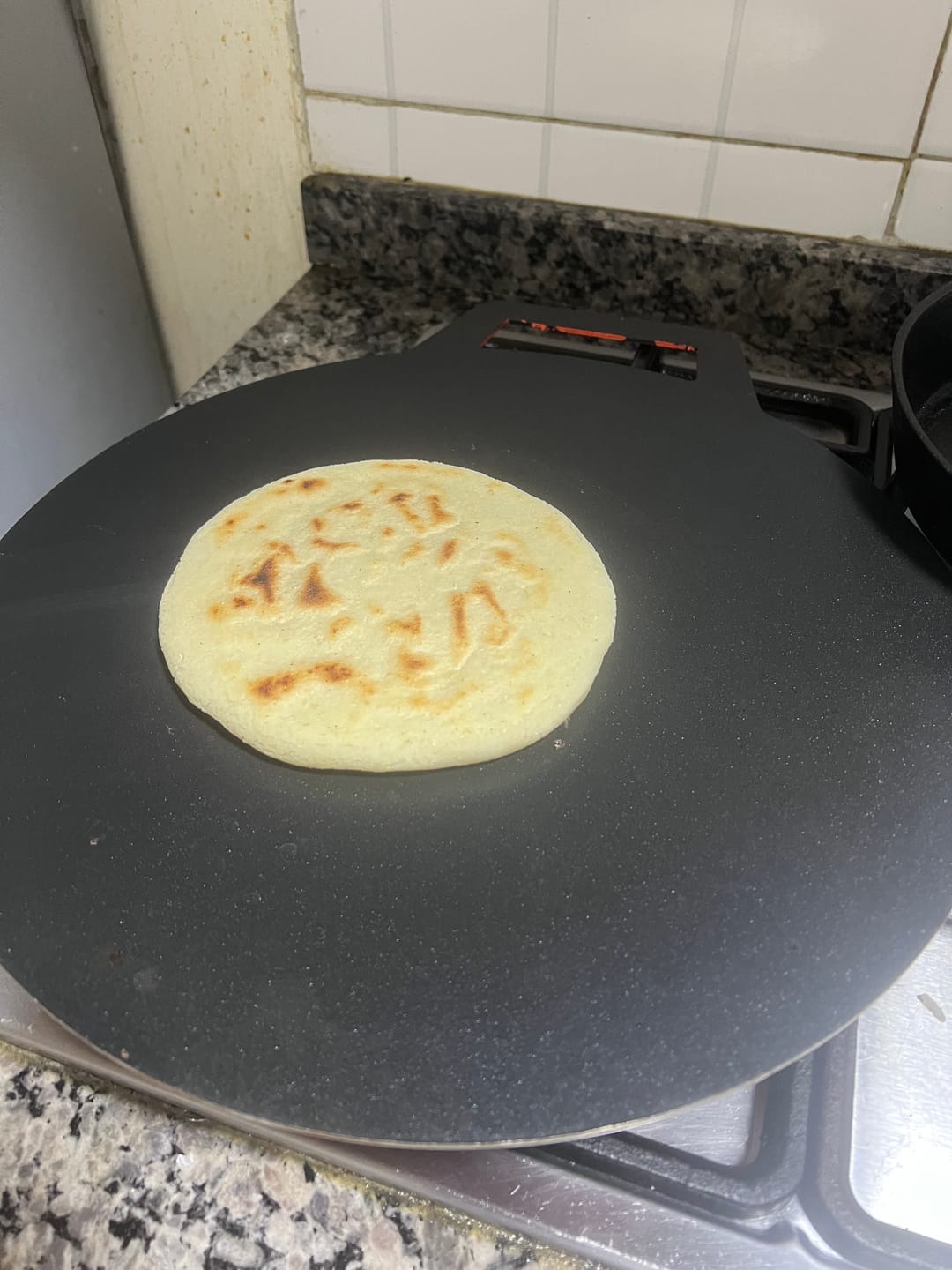 Customer photo review of Budare De Arepas Superficie Antiadherente De 35 Cm Plancha