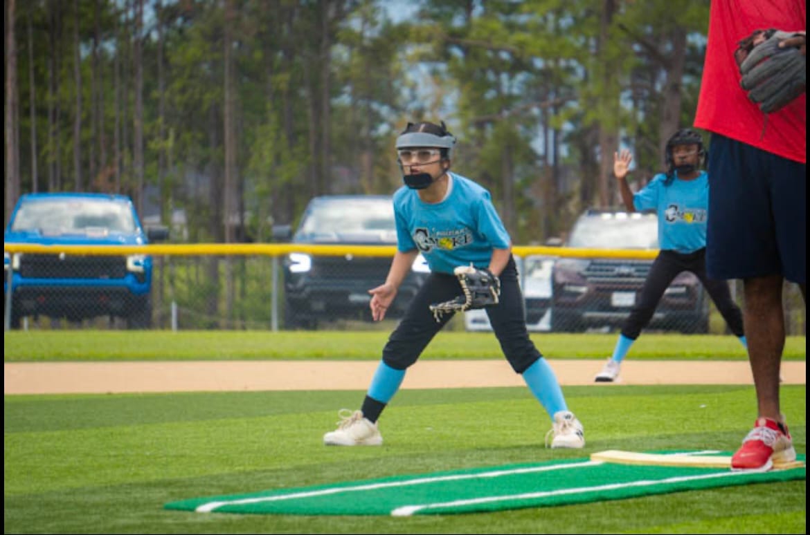 Customer photo review of NEO Softball Fielder's Mask