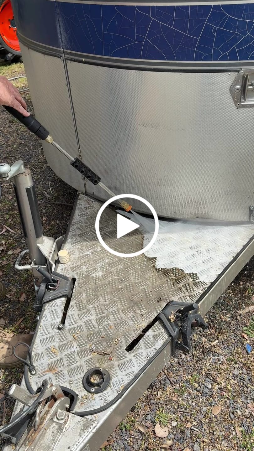 Customer video review of Grandfalls Retractable Pressure Washer G20