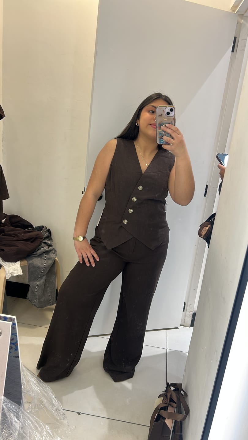 Customer photo review of Vest Palmeira Cruzado Clásico