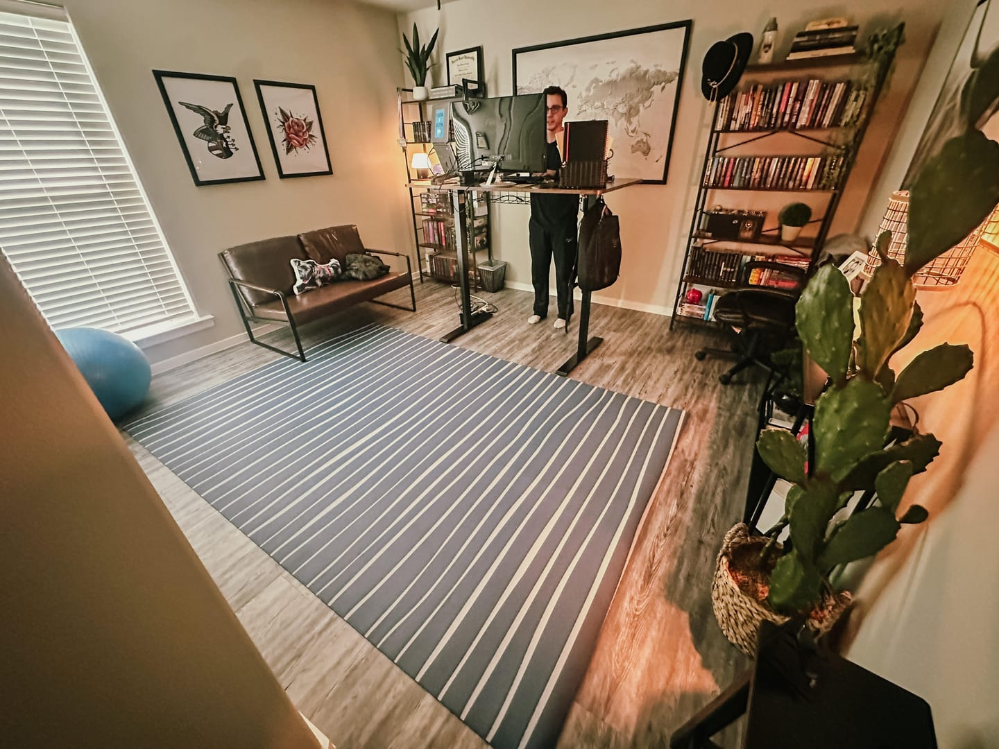 Customer photo review of Wavy Cove Oversized Mat