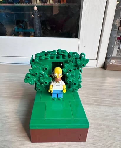 Customer photo review of Buildable Homer in the Bushes Display Set
