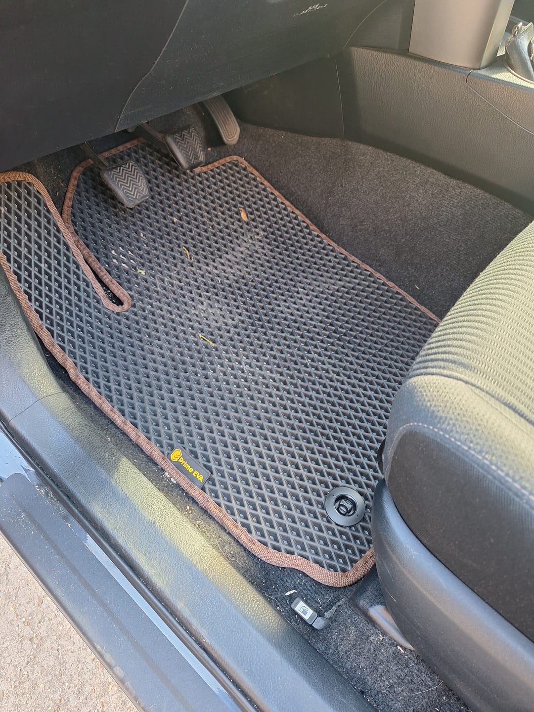 Customer photo review of Auto Fußmatten nach Maß - Komplettset