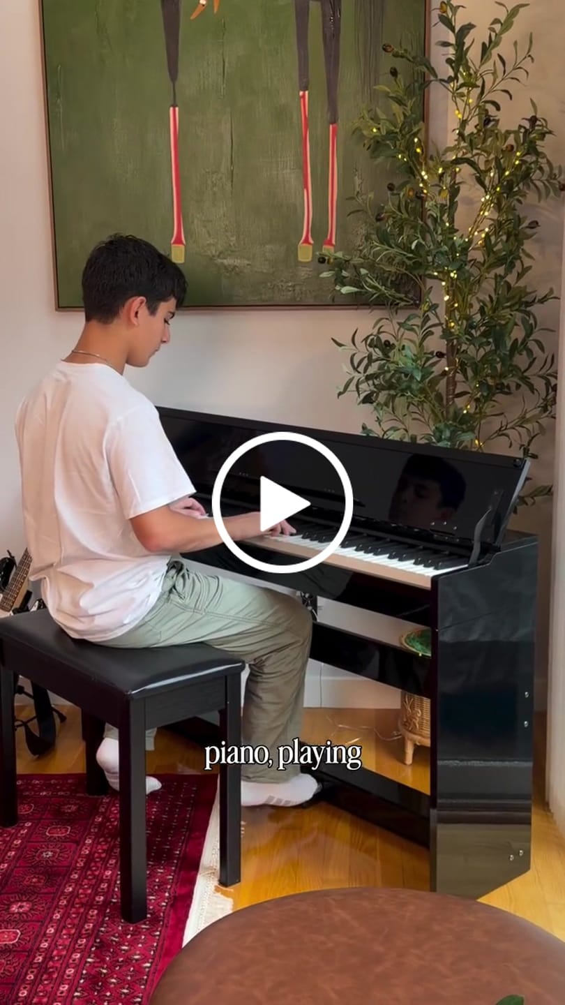 Customer video review of Donner DDP-75 Piano numérique droit 88 touches lestées à mécanique à marteaux, noir brillant