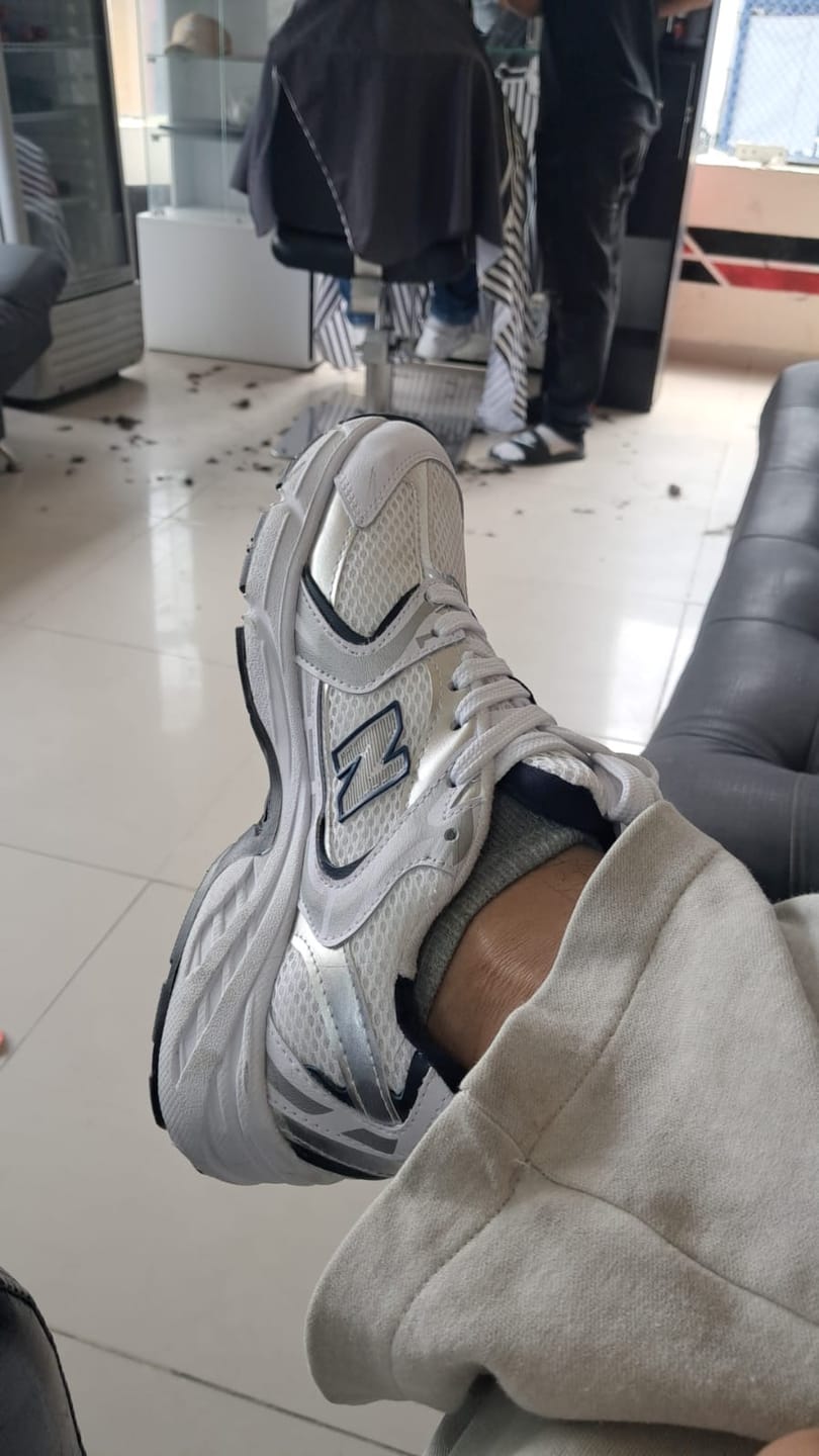 Customer photo review of NEW BALANCE 530