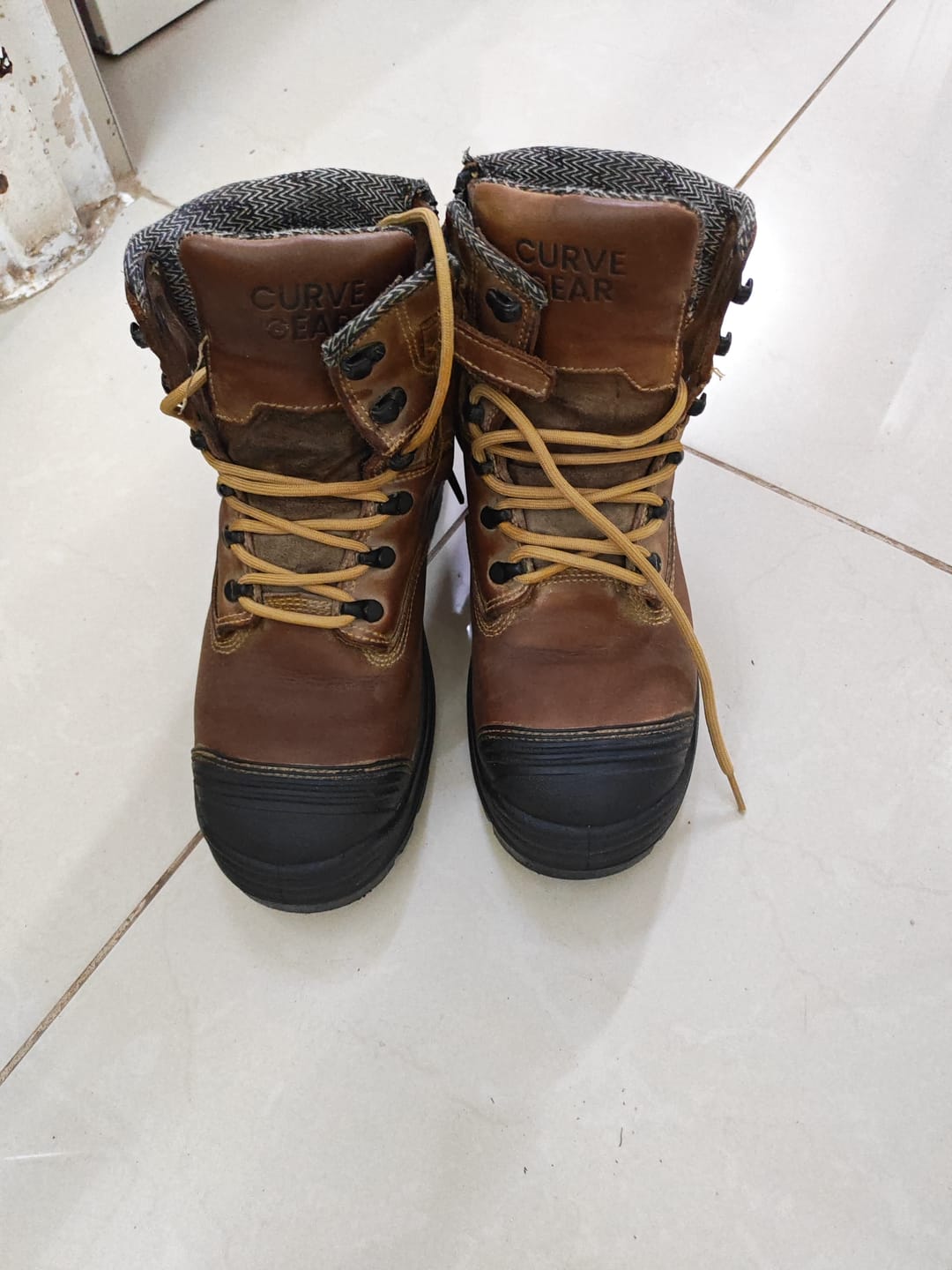 Customer photo review of Brawn Tan Shoelaces