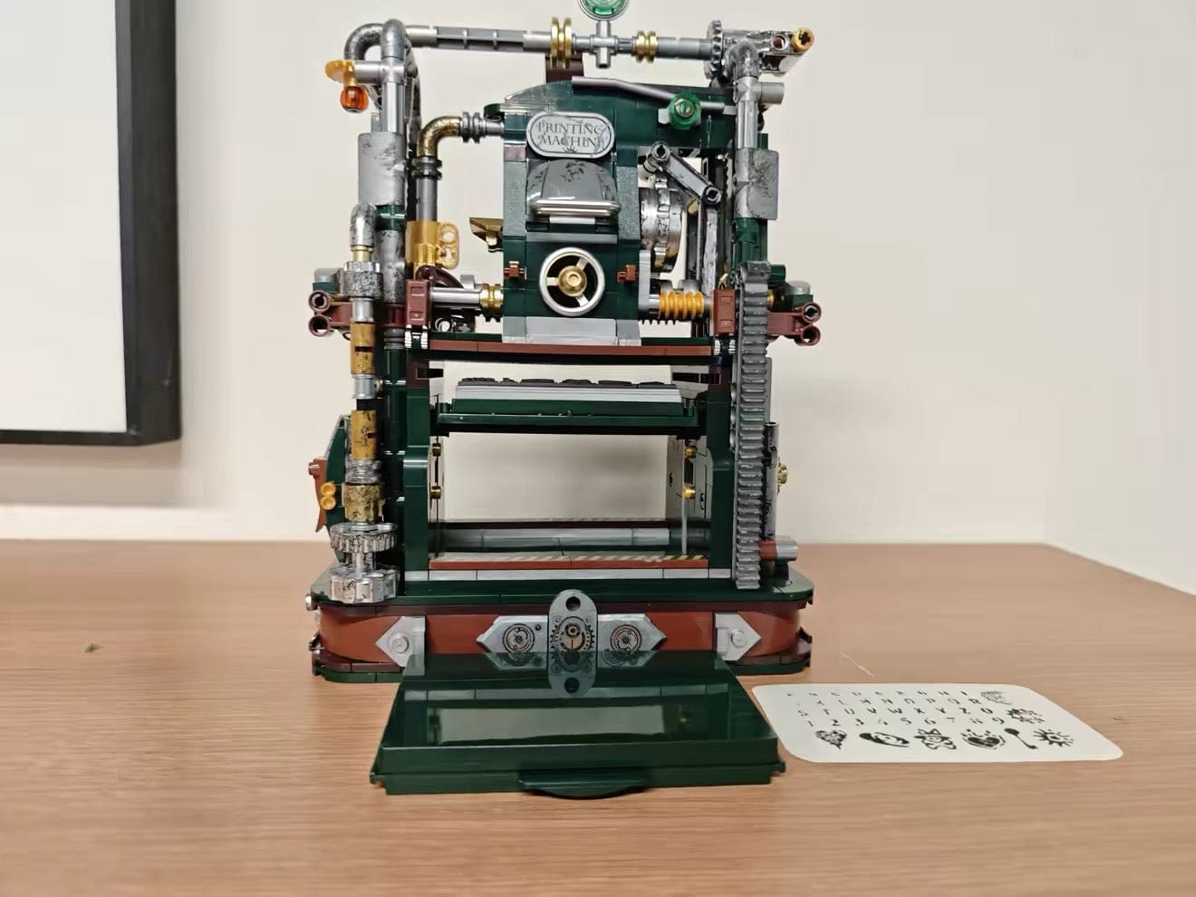 Customer photo review of Mechanical Printing Press Building Block Kit (Set KJ052)