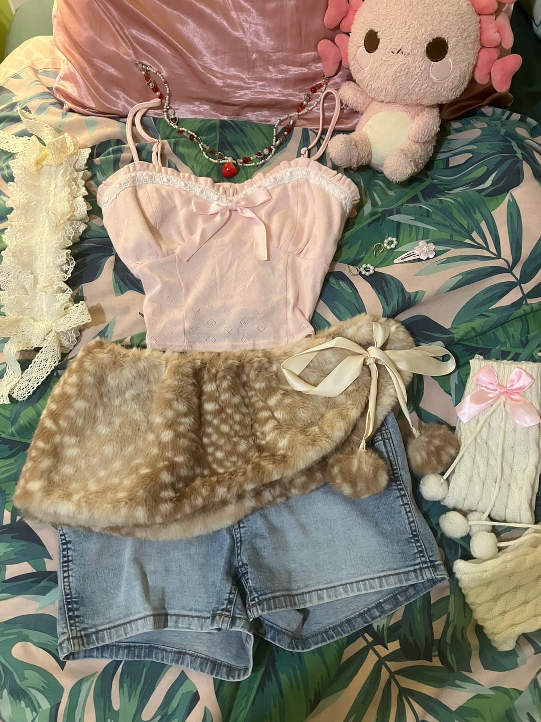 Customer photo review of My True Form Fawn Fur Waistband