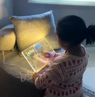 Customer photo review of LumiDraw™ Pizarra Led Mágica