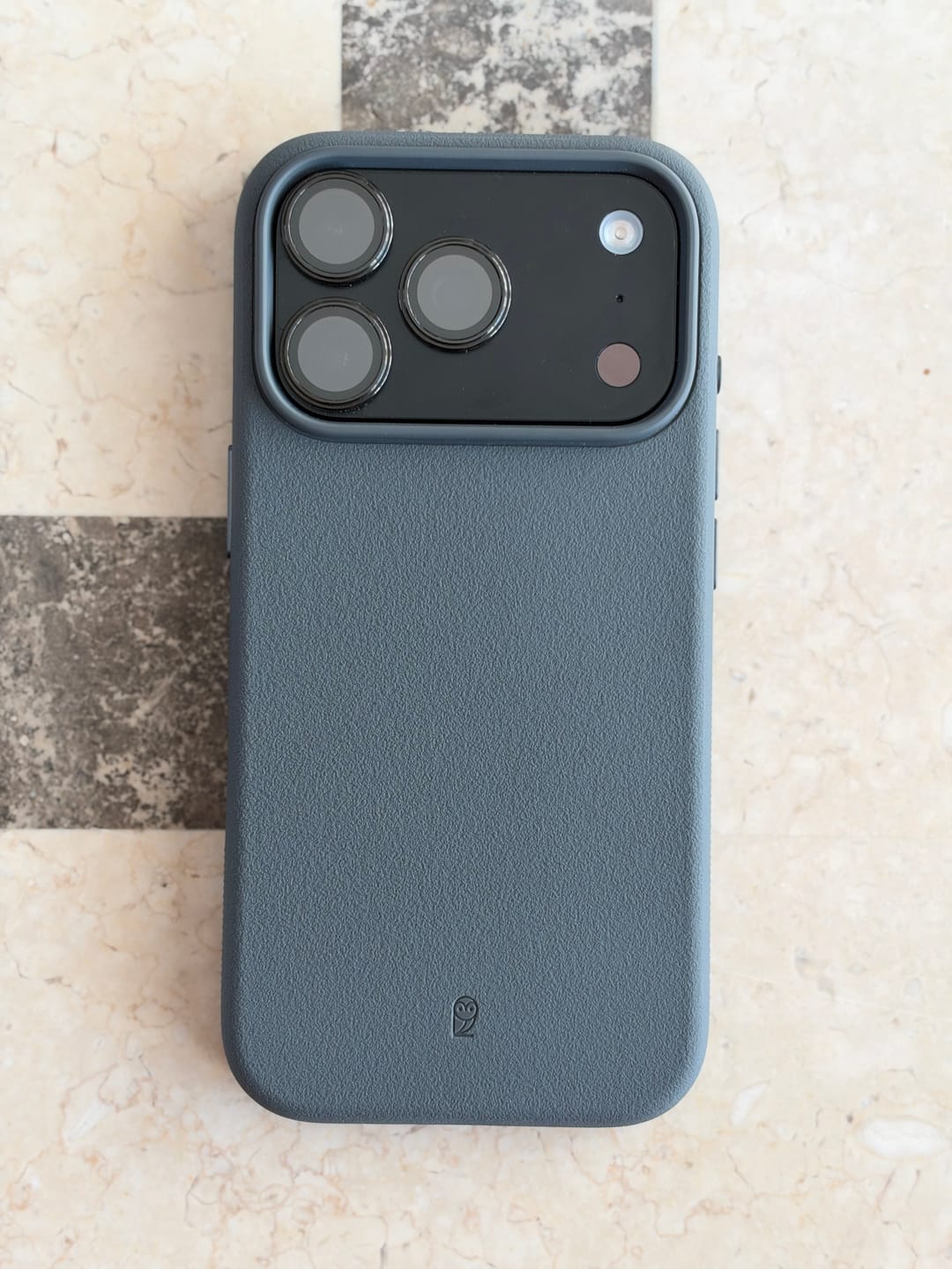 Customer photo review of iPhone 18 Pro TPU Case (DuneX)