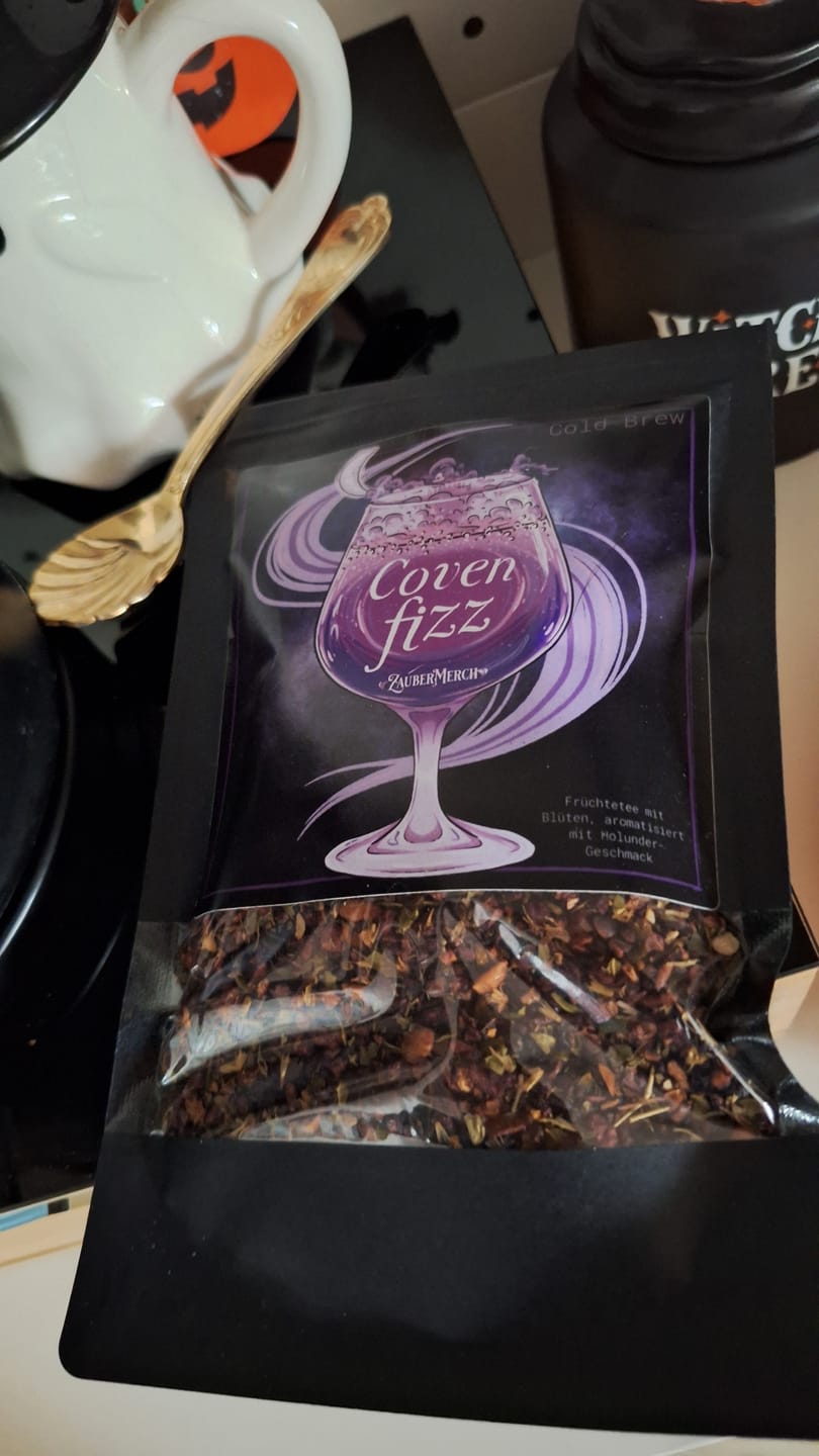 Customer photo review of Coven Fizz Cold Brew Tee – Holunder Eistee