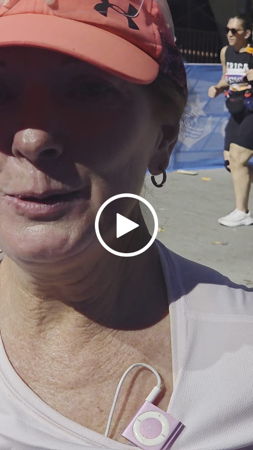Customer video review of RUNNR Women 2-in-1 Running Shorts