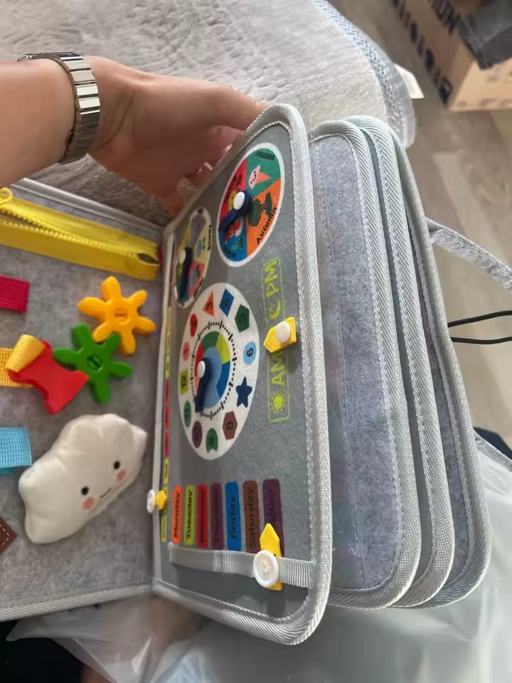 Customer photo review of Livre sensoriel Montessori