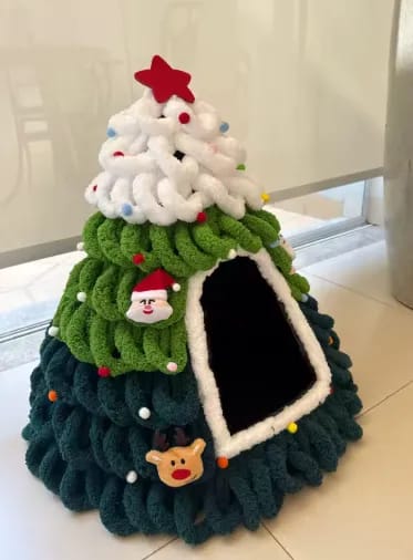 Customer photo review of WeihnachtsNest™ – Gemütliches Weihnachtsbett für Haustiere