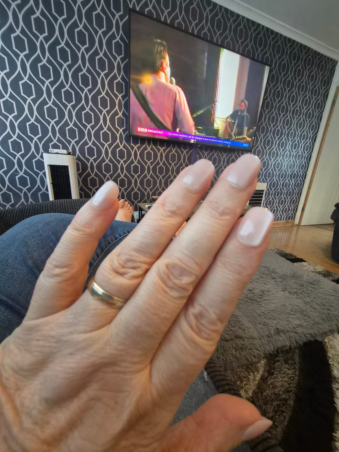 Customer photo review of Glue Stickers V2