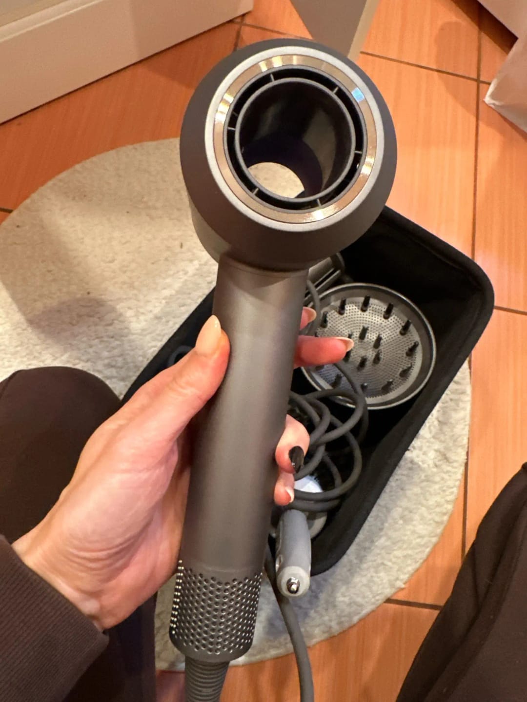 Customer photo review of Secador de pelo profesional con cabezales imantados