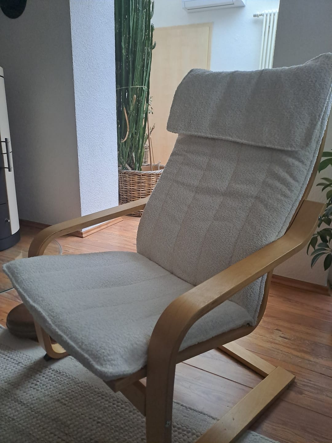 Customer photo review of Cover for POÄNG IKEA Armchair With Attached Neck Cushion